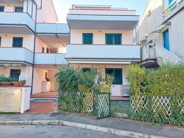 appartamento in vendita a Numana in zona Marcelli