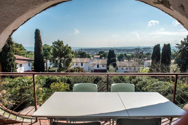 appartamento in vendita a Numana in zona Taunus