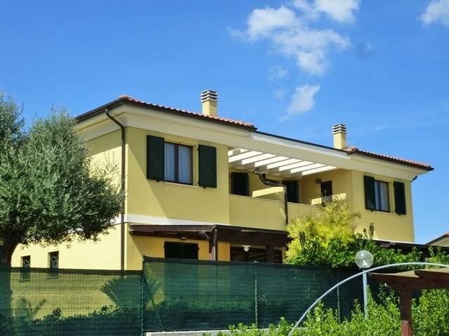 appartamento in vendita a Numana in zona Marcelli