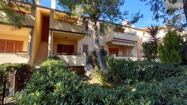 appartamento in vendita a Numana in zona Marcelli