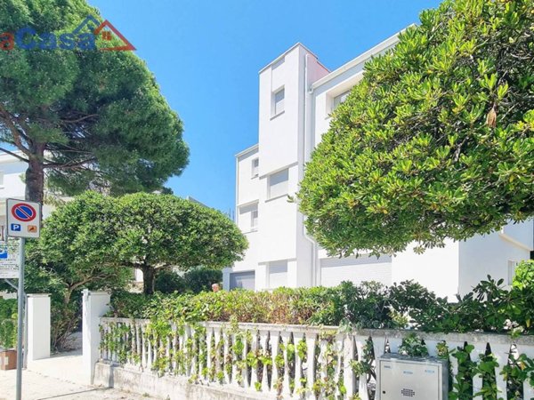 appartamento in vendita a Numana in zona Marcelli