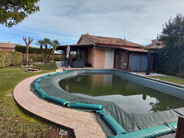 casa indipendente in vendita a Numana in zona Marcelli