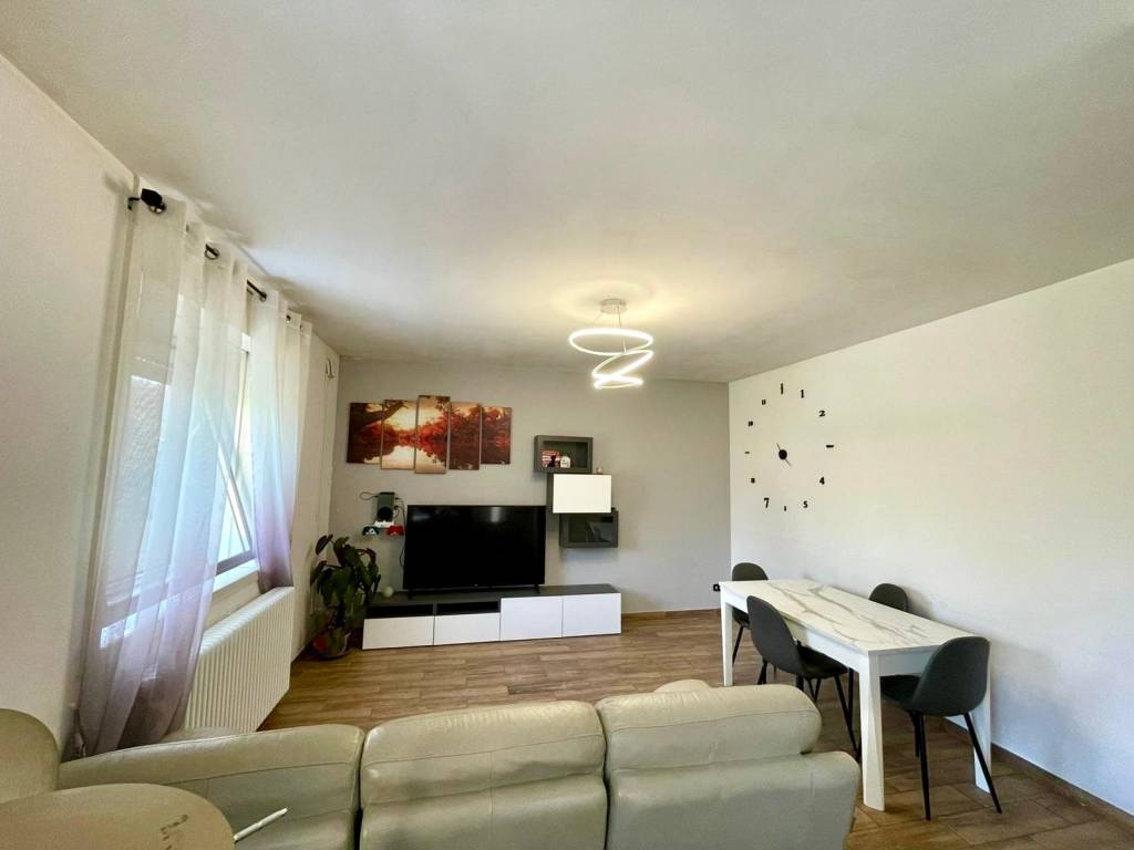 appartamento in vendita a Numana in zona Svarchi