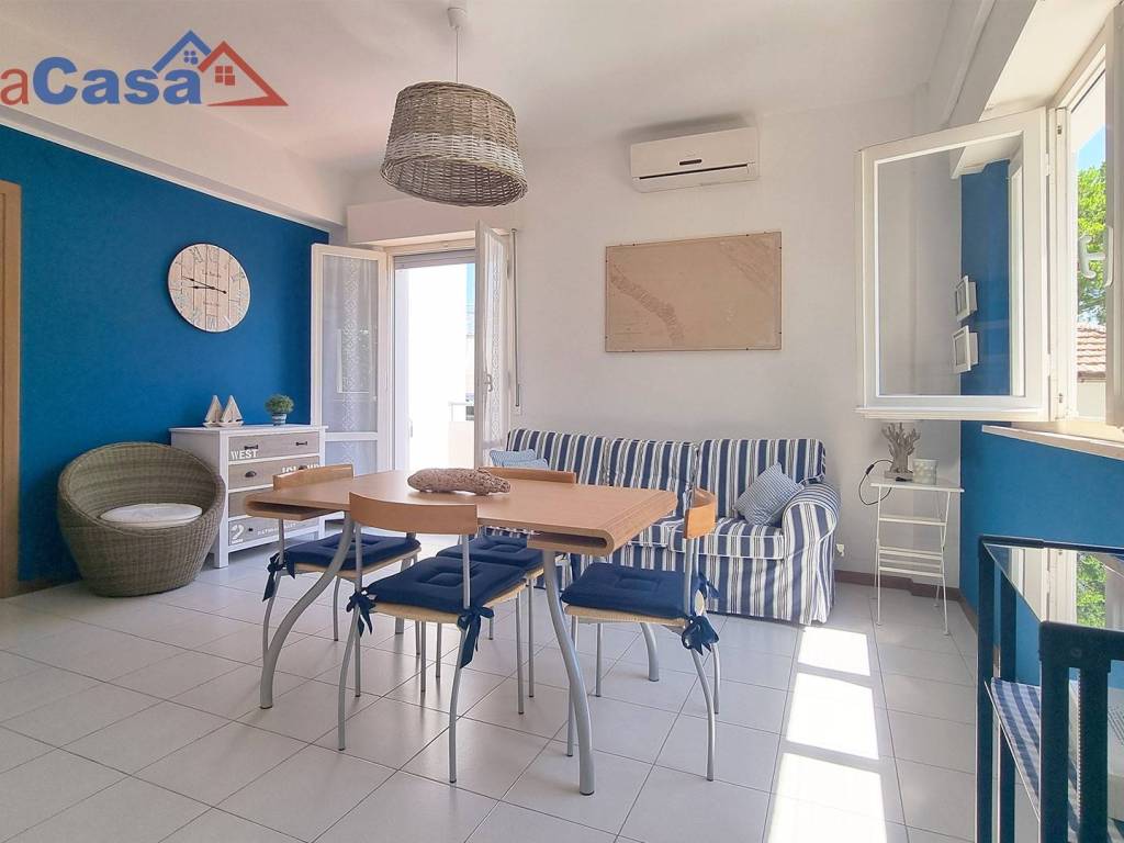 appartamento in vendita a Numana in zona Marcelli