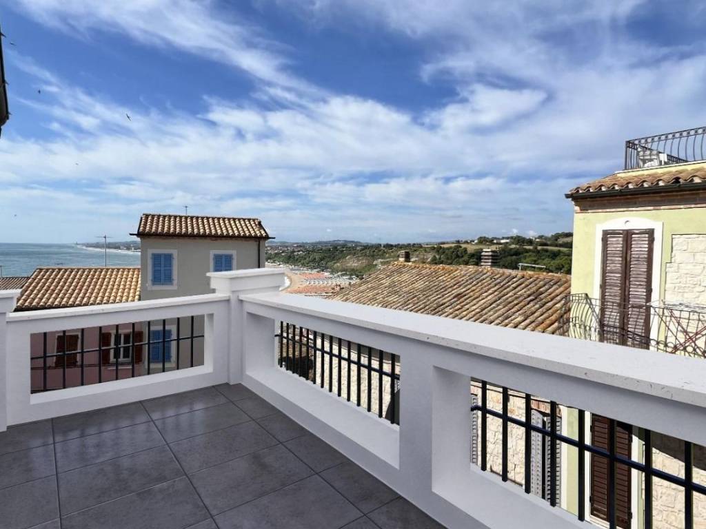 casa indipendente in vendita a Numana