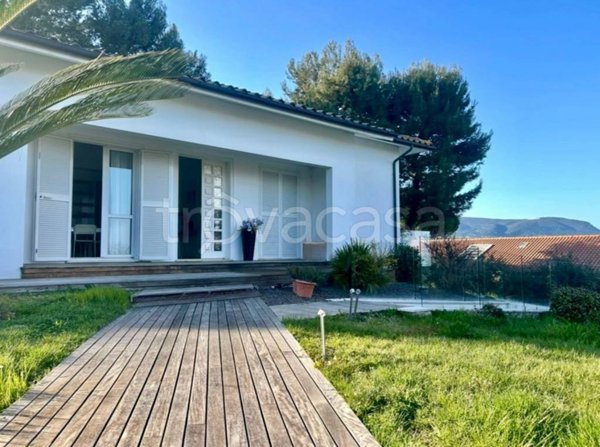 casa indipendente in vendita a Numana in zona Marcelli