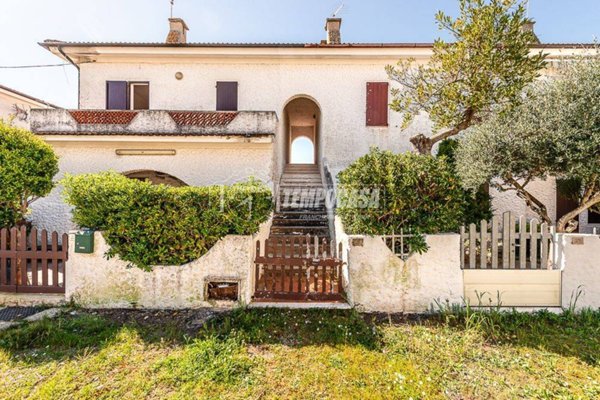 appartamento in vendita a Numana in zona Marcelli