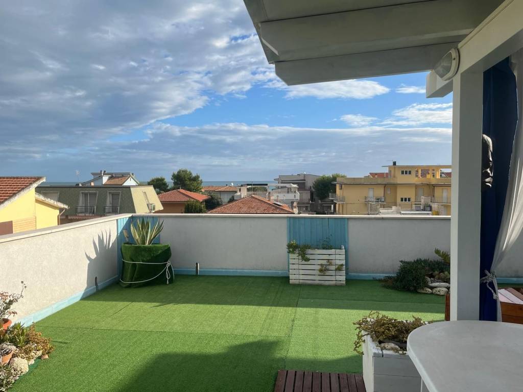 appartamento in vendita a Numana in zona Marcelli