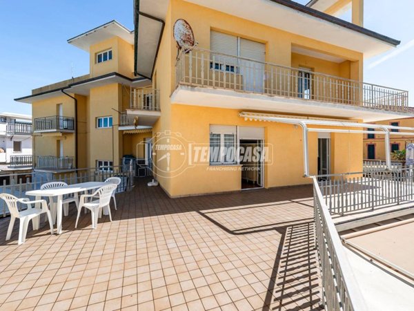 appartamento in vendita a Numana in zona Marcelli