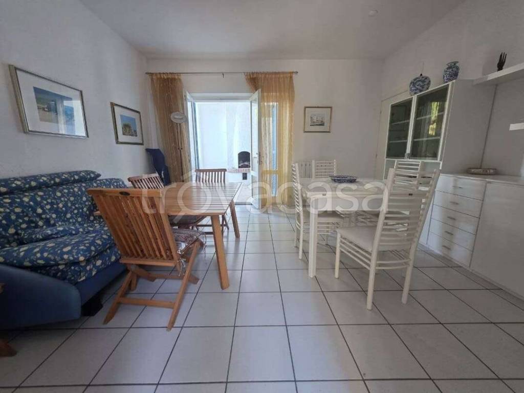 appartamento in vendita a Numana in zona Taunus