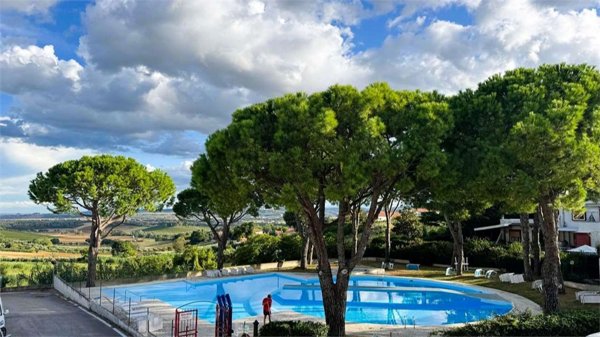 appartamento in vendita a Numana in zona Svarchi