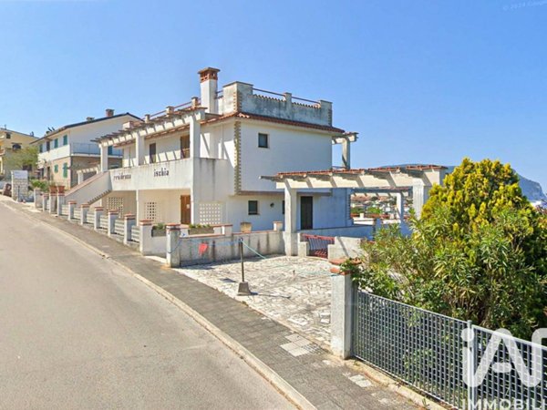 appartamento in vendita a Numana in zona Marcelli