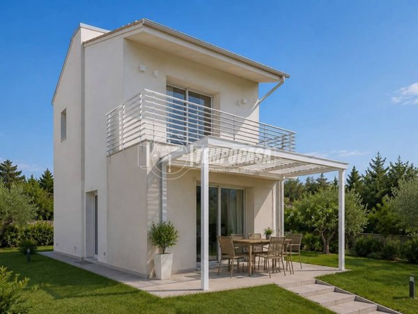casa indipendente in vendita a Numana in zona Marcelli