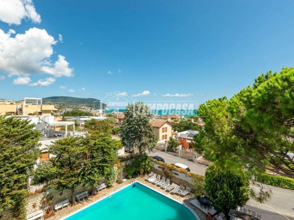 appartamento in vendita a Numana in zona Marcelli