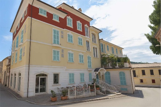 appartamento in vendita a Numana in zona Taunus