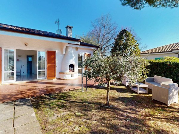 casa indipendente in vendita a Numana in zona Taunus