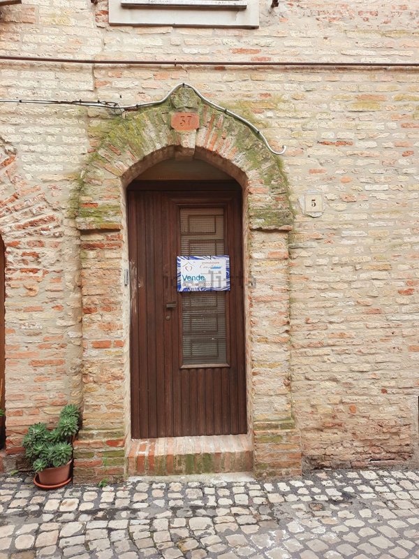 appartamento in vendita ad Offagna
