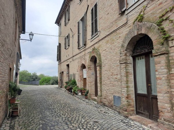 appartamento in vendita ad Offagna