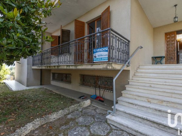 casa indipendente in vendita ad Offagna