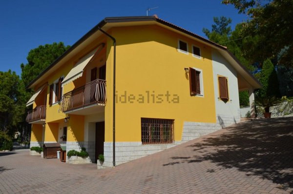 casa indipendente in vendita ad Offagna