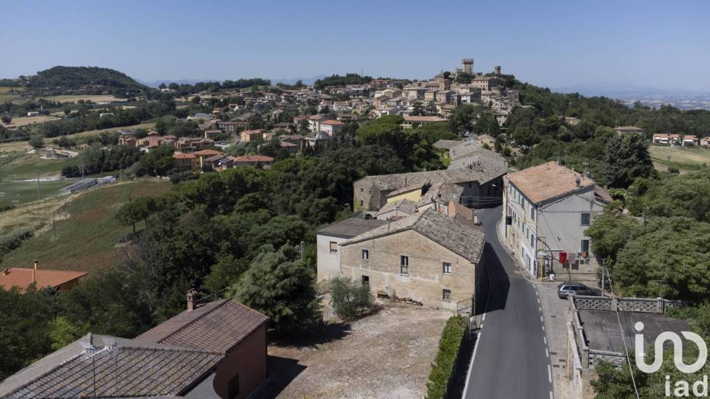 casa indipendente in vendita ad Offagna