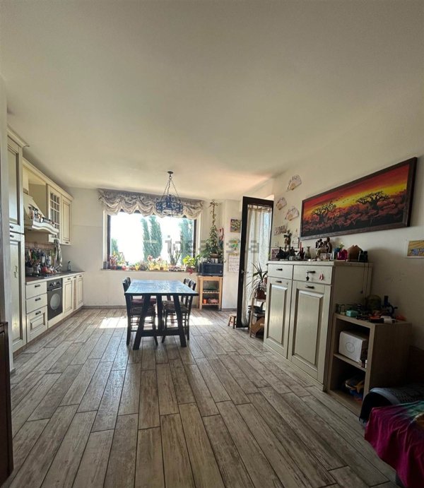 appartamento in vendita ad Offagna