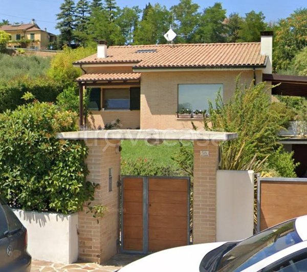 casa indipendente in vendita ad Offagna