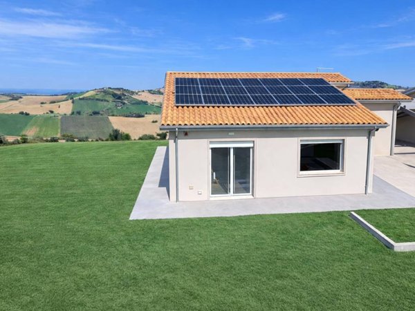 casa indipendente in vendita ad Offagna