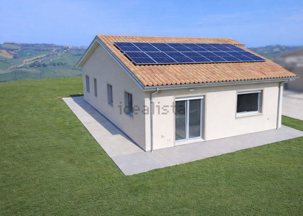 casa indipendente in vendita ad Offagna