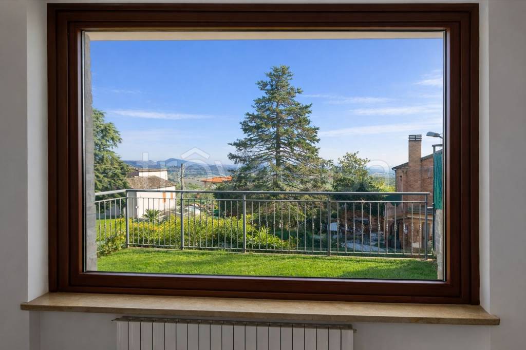 casa indipendente in vendita ad Offagna