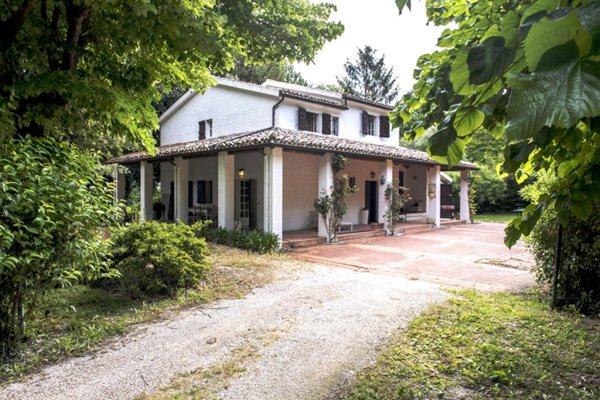 casa indipendente in vendita ad Offagna