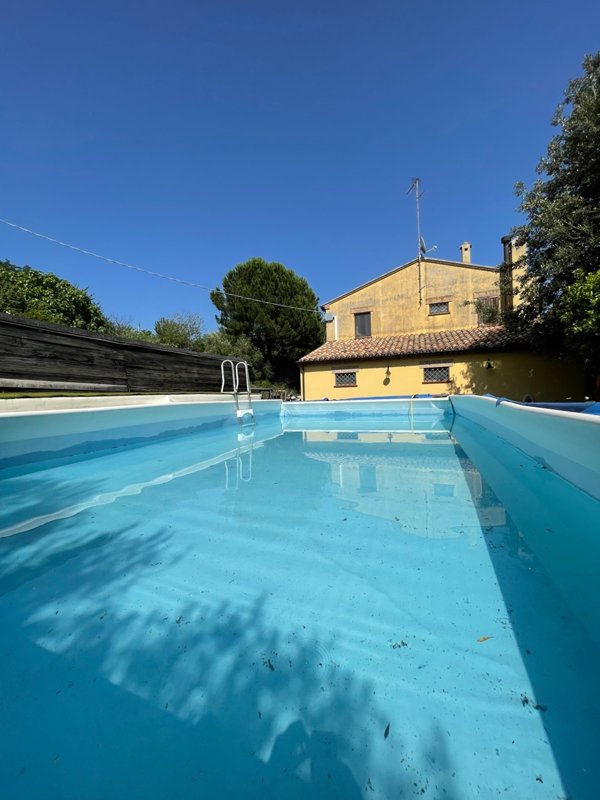 casale in vendita ad Offagna