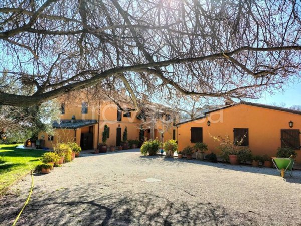 casa indipendente in vendita ad Offagna