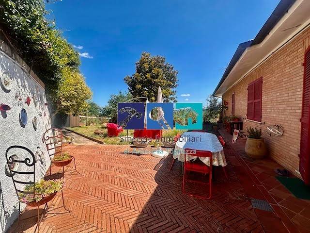 casa indipendente in vendita ad Offagna