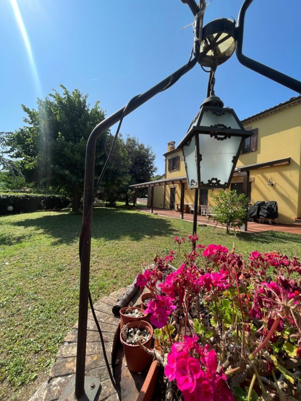 casale in vendita ad Offagna