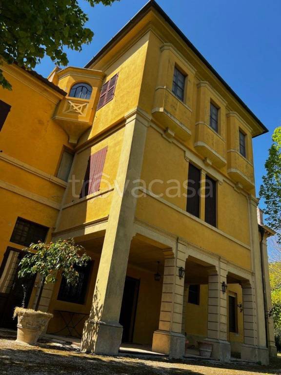 villa in vendita ad Osimo in zona San Sabino