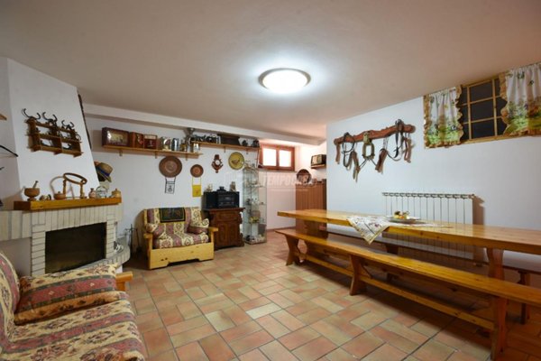 appartamento in vendita ad Osimo in zona Padiglione