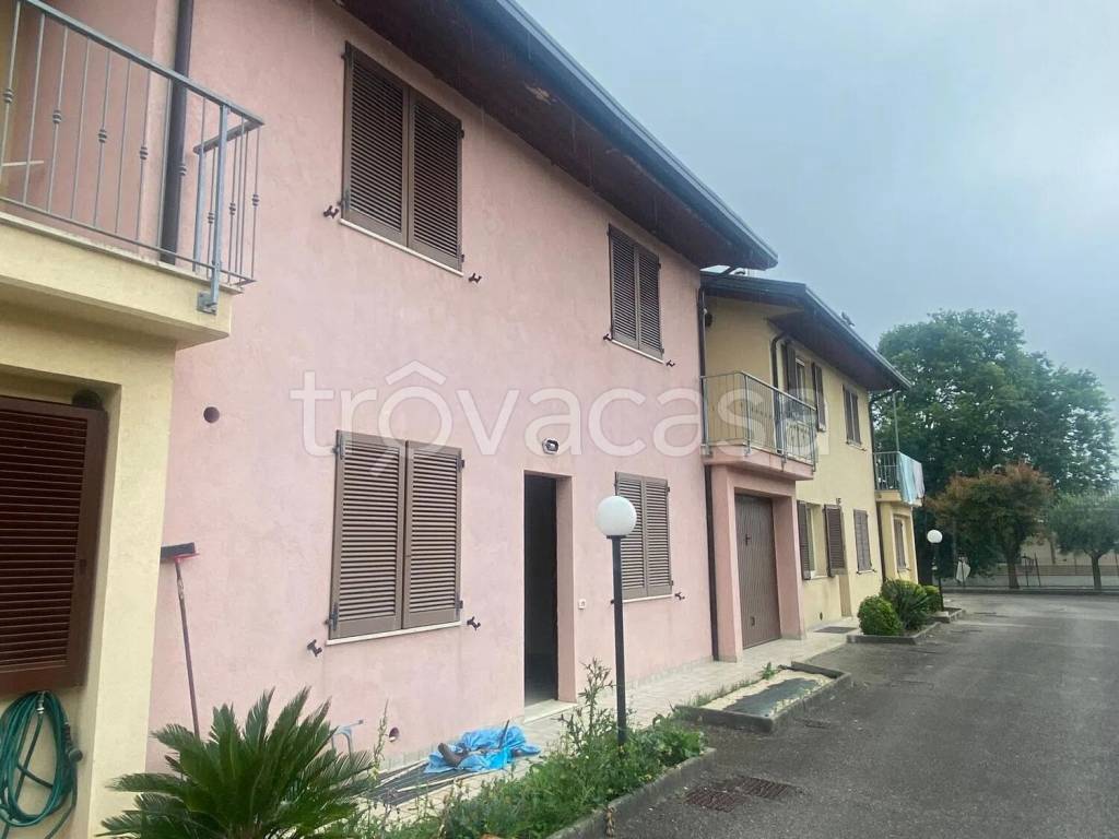 casa indipendente in vendita ad Osimo