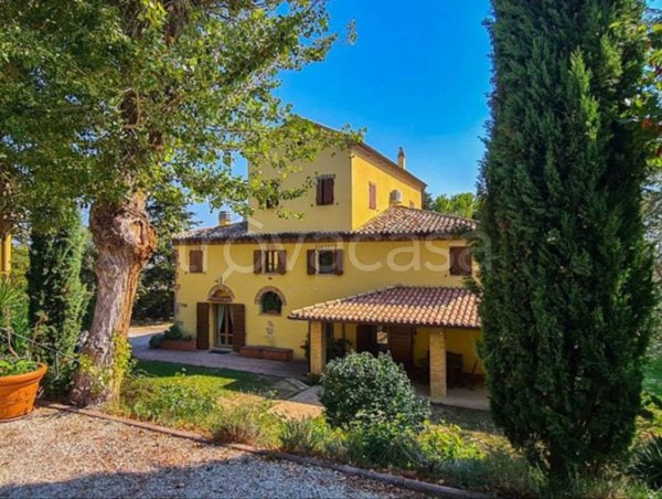 casa indipendente in vendita ad Osimo