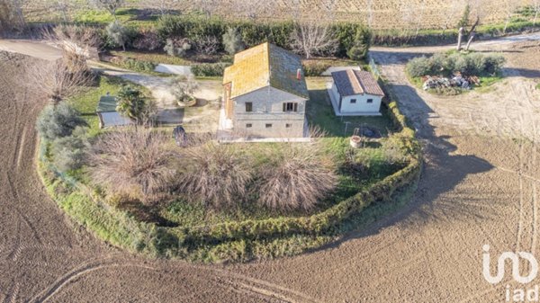 casa indipendente in vendita ad Osimo