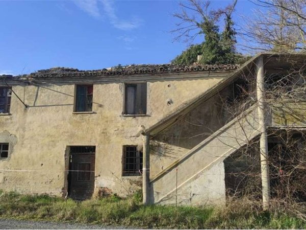 casa indipendente in vendita ad Osimo in zona Campocavallo