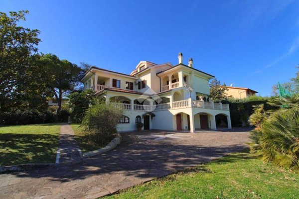 casa indipendente in vendita ad Osimo in zona San Sabino
