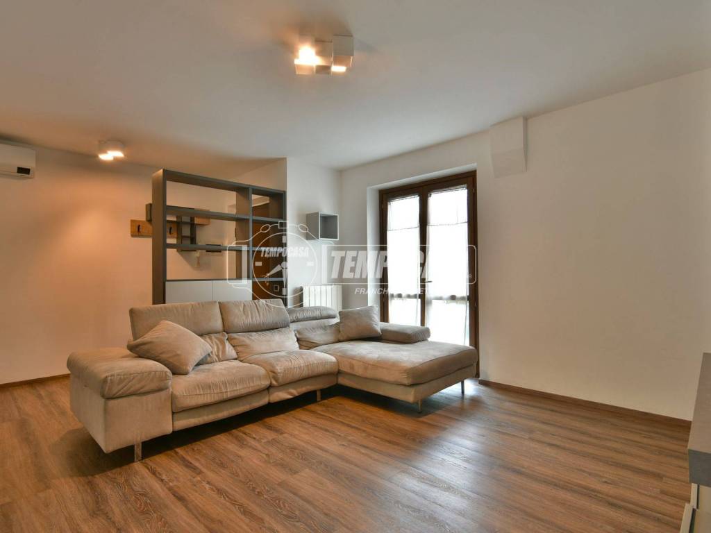 casa indipendente in vendita ad Osimo