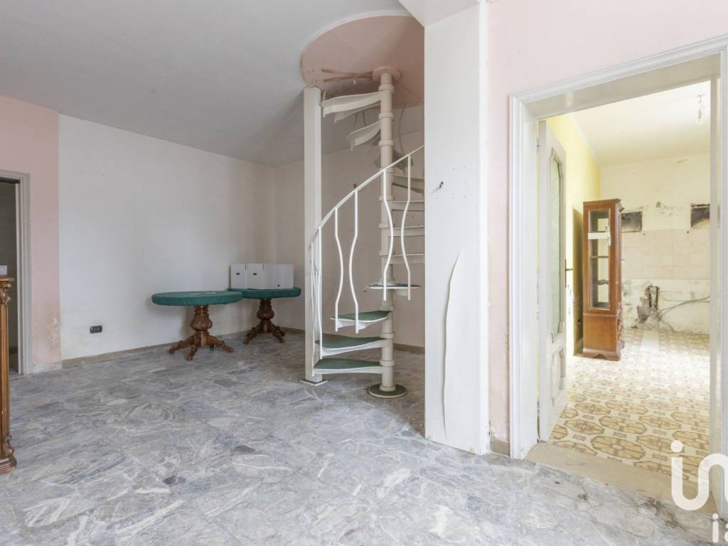 casa indipendente in vendita ad Osimo