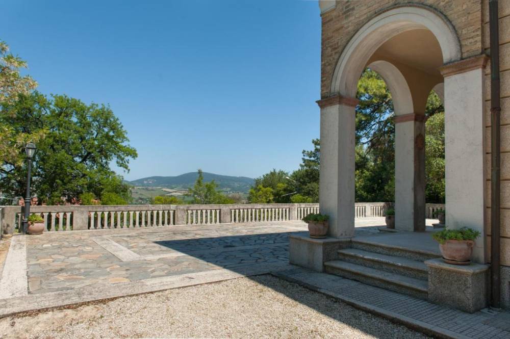 casa indipendente in vendita ad Osimo in zona Abbadia