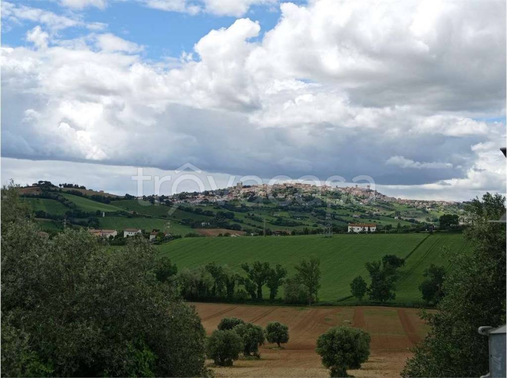 casa indipendente in vendita ad Osimo in zona San Biagio