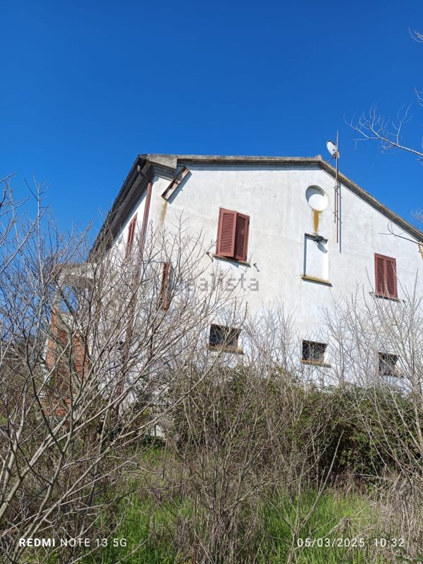 pentavano in vendita ad Osimo