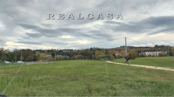 terreno agricolo in vendita ad Osimo in zona Passatempo