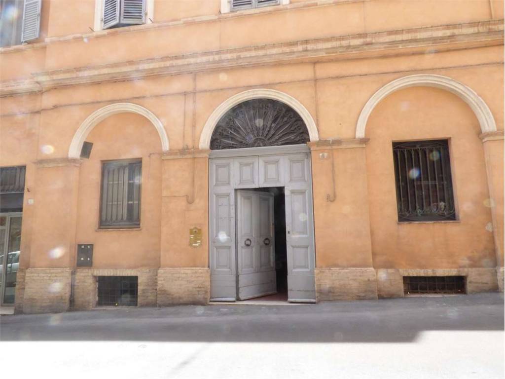 ufficio in vendita ad Osimo