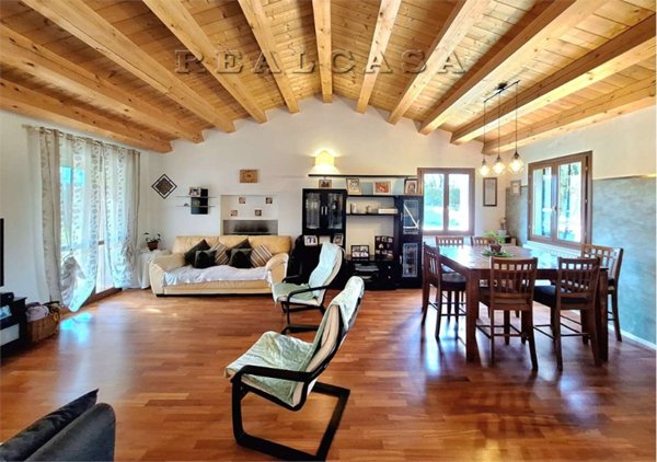 casa indipendente in vendita ad Osimo